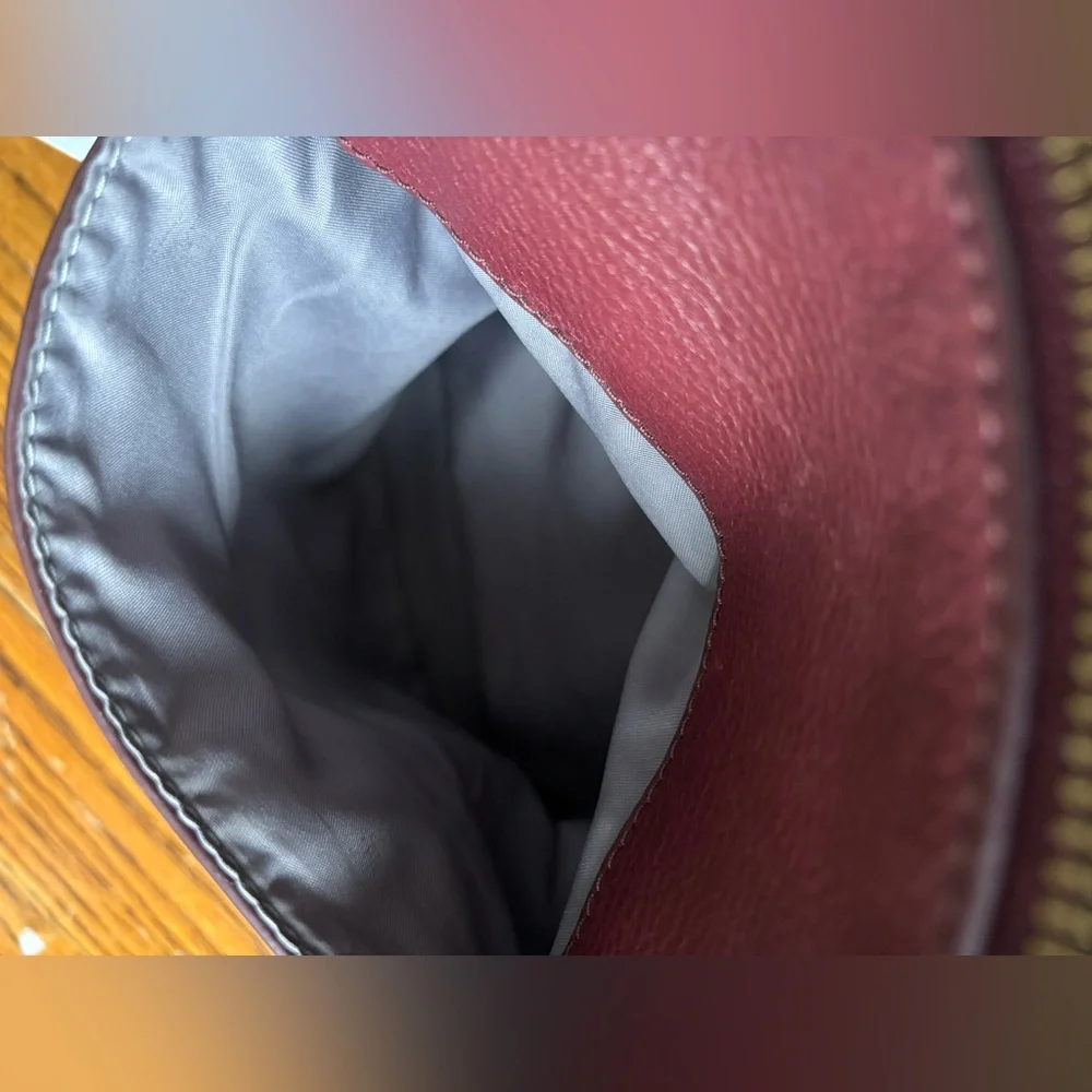 Fossil Burgundy Leather Crossbody Key Charm - Picture 10 of 13